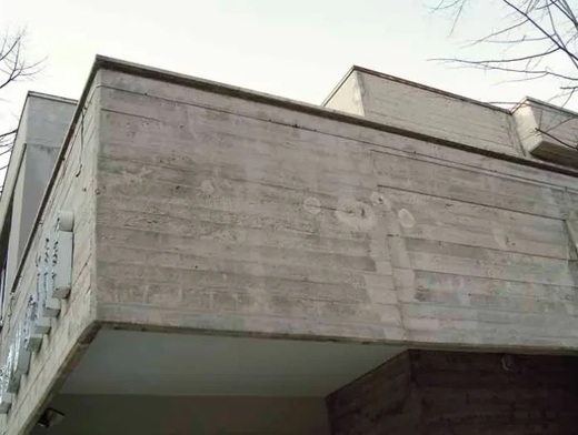 Jak ochránit odhalený beton, aniž by se změnil jeho vzhled?